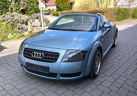 Audi TT Roadster 1.8T 110KW -