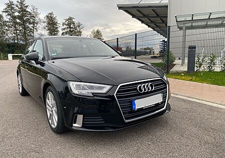 Audi A3 35 TFSI S tronic Sportback PDC Virtual Navi