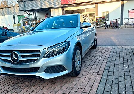 Mercedes-Benz C 220 CDI 4MATIC Autom. -