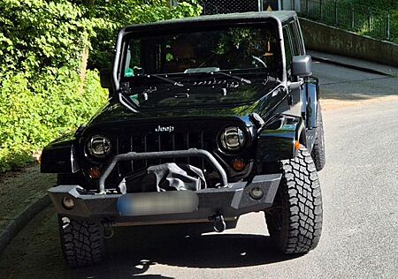 Jeep Wrangler Unlimited Sahara 2.8 CRD Autom. Sahara