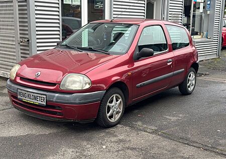 Renault Clio 1.2+ WENIG KILOMETER