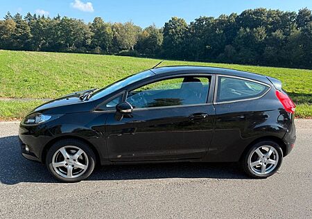 Ford Fiesta 1,25 60kW Champions Edition Champions...