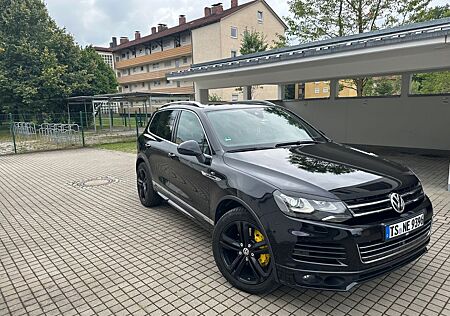 VW Touareg Volkswagen 4.2 V8 TDI Tiptronic -