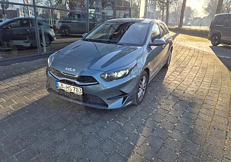 Kia Cee'd Ceed 1.5 T-GDI OPF Ultimate Edition