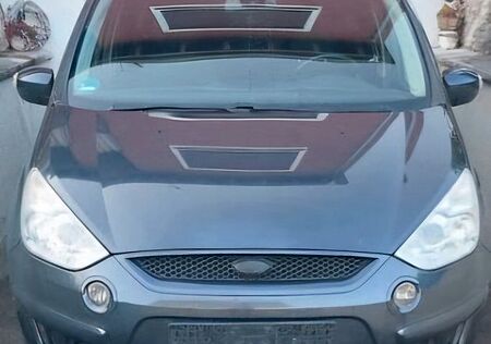 Ford S-Max 2,5 Titanium Titanium