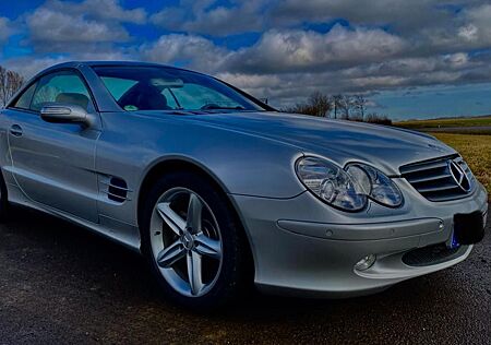 Mercedes-Benz SL 350 absolut neuwertig! Sportauspuff 270Ps