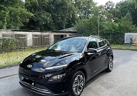 Hyundai Kona Elektro ELEKTRO 150kW -