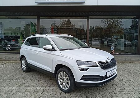 Skoda Karoq 1.5 TSI Navi,ACC,4xSitzhzg...