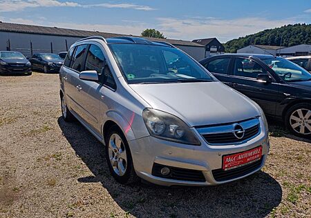 Opel Zafira B Edition
