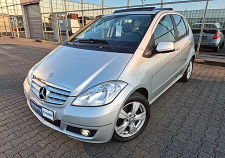 Mercedes-Benz A 180 *Avantgarde*Panorama*Tüv Neu*12M Garantie