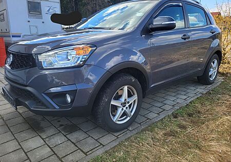 SsangYong Korando 2.0d 4x4 90tkm Scheckheft TÜV 02.2027