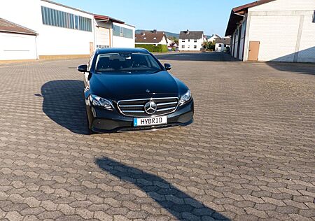 Mercedes-Benz E 300 E 300de, Hybrid, Nappaleder,Standheizung, Carbon