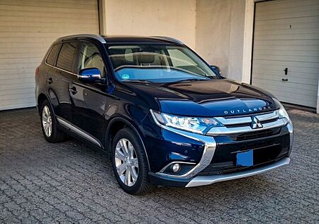 Mitsubishi Outlander 2.2 - NEU: TÜV/INJEKT./TURBO/DPF