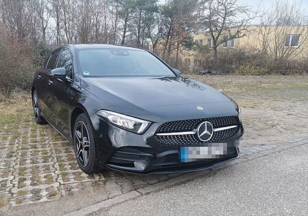 Mercedes-Benz A 250 e DCT - AMG Line