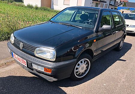 VW Golf Volkswagen 3 EURO 3 sCHIEBEDACH 5 TÜRIG kLIMA 8 BREIF