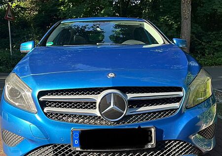 Mercedes-Benz A 180 -