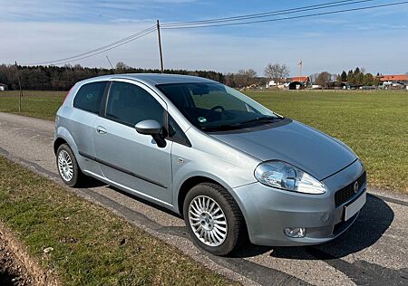 Fiat Grande Punto 1.4 | TÜV + Zahnriemen NEU | Klima