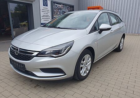 Opel Astra K Sports Tourer 150PS NAVI SITZHZ 8 Räder