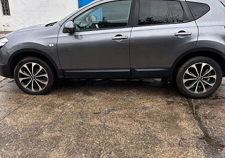 Nissan Qashqai 1.5 dCi DPF 360 360