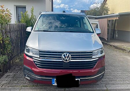 VW T6 California Volkswagen T6.1 California Ocean 4Motion 199 PS Silber/Rot