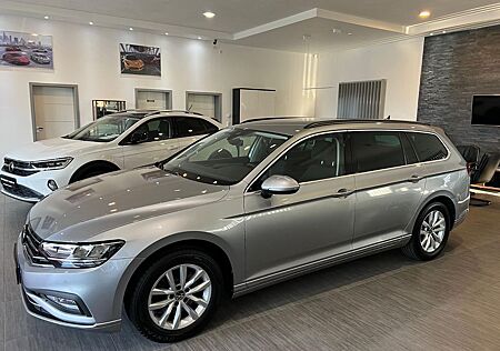 VW Passat Variant Volkswagen PASSAT 2.0TDI*DSG*NAV*LED*STHZ*KAM*DAB*AHK*1-HA