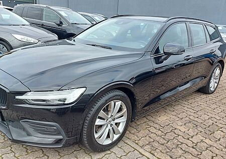 Volvo V60 Kombi Navi Leder Panorama AHK LED
