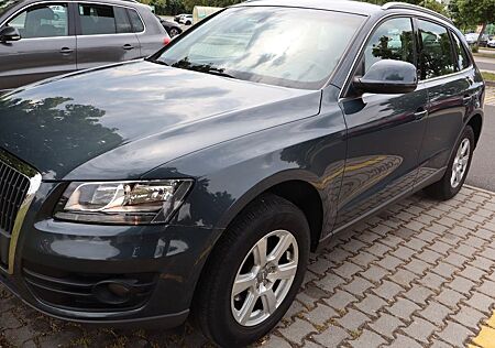 Audi Q5 2.0 TDI DPF 105kW quattro -