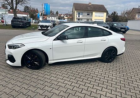 BMW M235i xDrive Gran Coupé