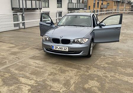 BMW 118i -