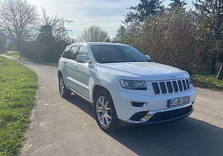 Jeep Grand Cherokee 3.0l V6 MultiJet 184kW Summit...