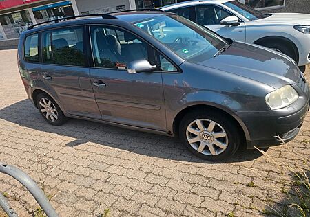 VW Touran Volkswagen 2.0 TDI DPF Goal Goal