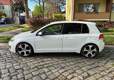 VW Golf Volkswagen 1.2 TSI | GTI Optik | 63kW Trendline Varian