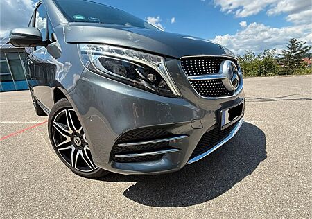 Mercedes-Benz V 300 d 9G-Tronic Allrad AVANTG. AMG-Line Standh