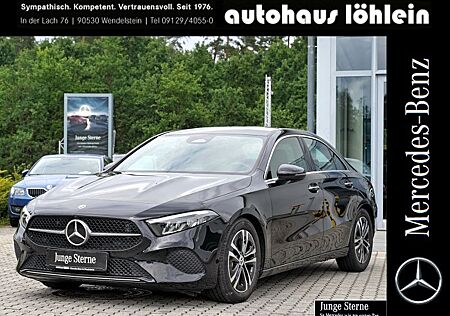 Mercedes-Benz A 180 LIMO PROG-ADV+ PANO+AMBIENTE+KAM+WINTER+KE
