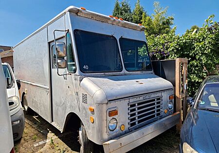 Chevrolet Chevy Van Step Van Foodtruck