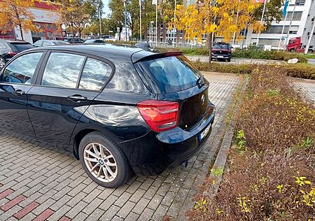 BMW 118i Sport Line Sport Line