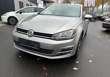 VW Golf Volkswagen VII Lim. Highline BMT