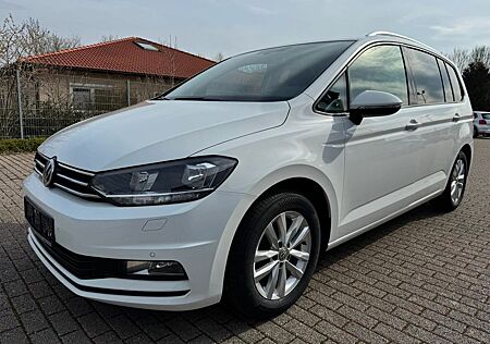 VW Touran Volkswagen 1.4 TSI COMFORTLINE ACC NAVI 1. HD