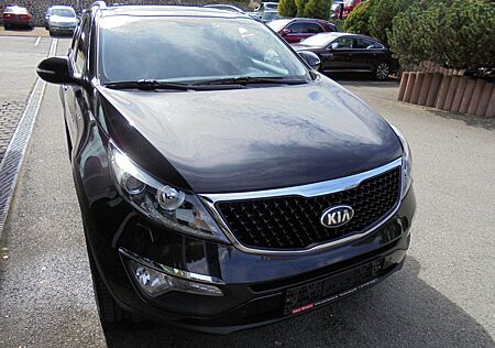 Kia Sportage 2.0 CRDi AWD Dream Team Edition