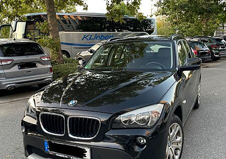 BMW X1 sDrive18i - 2.Hand, Nichtraucher, Unfallfrei