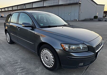 Volvo V50 2.0D -