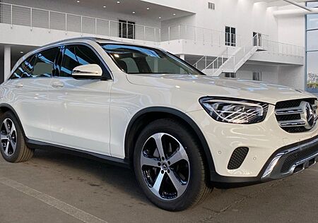 Mercedes-Benz GLC-Klasse GLC 200 4Matic LED Kamera Leder 19 Zoll