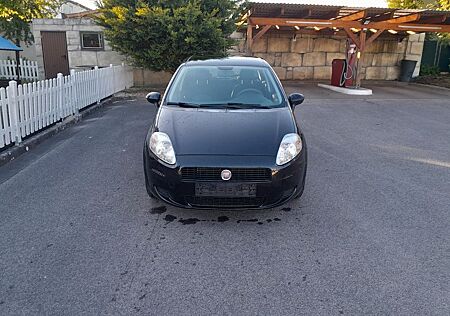 Fiat Punto 1.2 i, Euro 5, Klima, 5 Türig, Tüv neu !!!