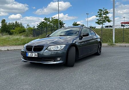 BMW 320i Coupé - INJEKTOREN NEU 09/24