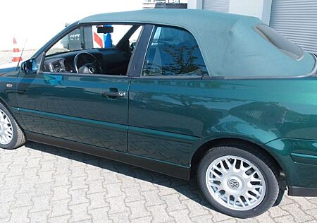 VW Golf Volkswagen Cabrio