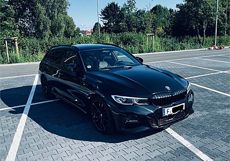 BMW 320d Touring M-Sport;HUD;HK;Live Cockpit Prof.;
