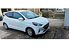 Hyundai i10 1.0 Comfort 8 fach Bereift.