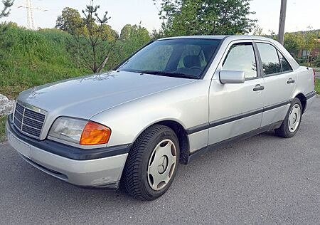 Mercedes-Benz C 180 CLASSIC, EZ 1993, 177.000 km, TÜV 5/2027