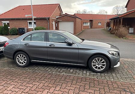 Mercedes-Benz C 250 Autom. -