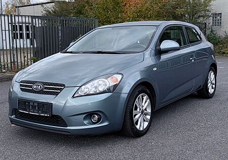 Kia Cee'd Sportswagon cee'd 2.0 CRDI TÜV NEU